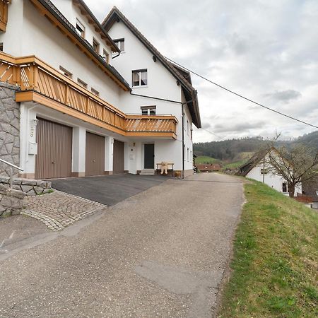 Appartamento Haus Am Schroffen Ottenhofen im Schwarzwald Esterno foto